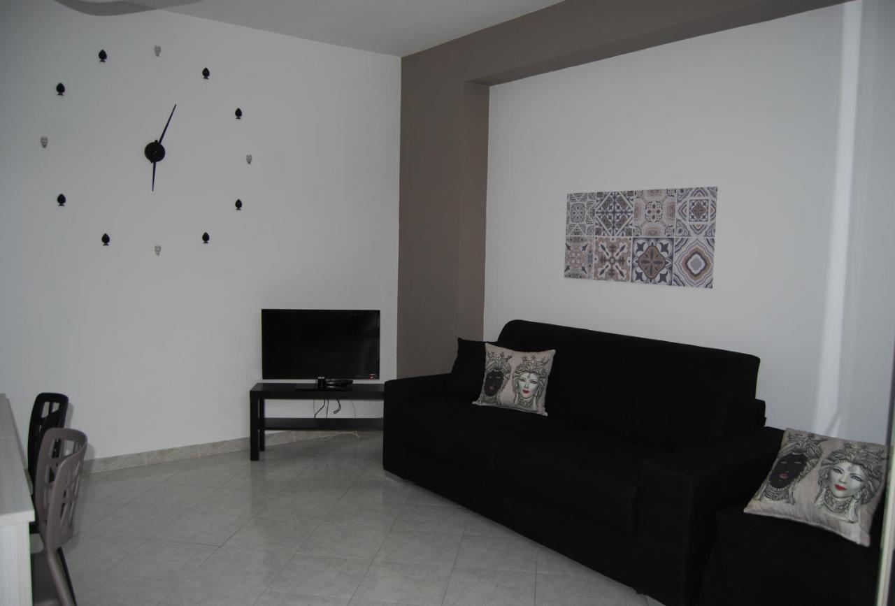 Focu E Mari Villa Mascali Buitenkant foto