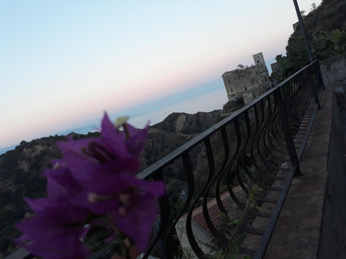 Focu E Mari Villa Mascali Buitenkant foto