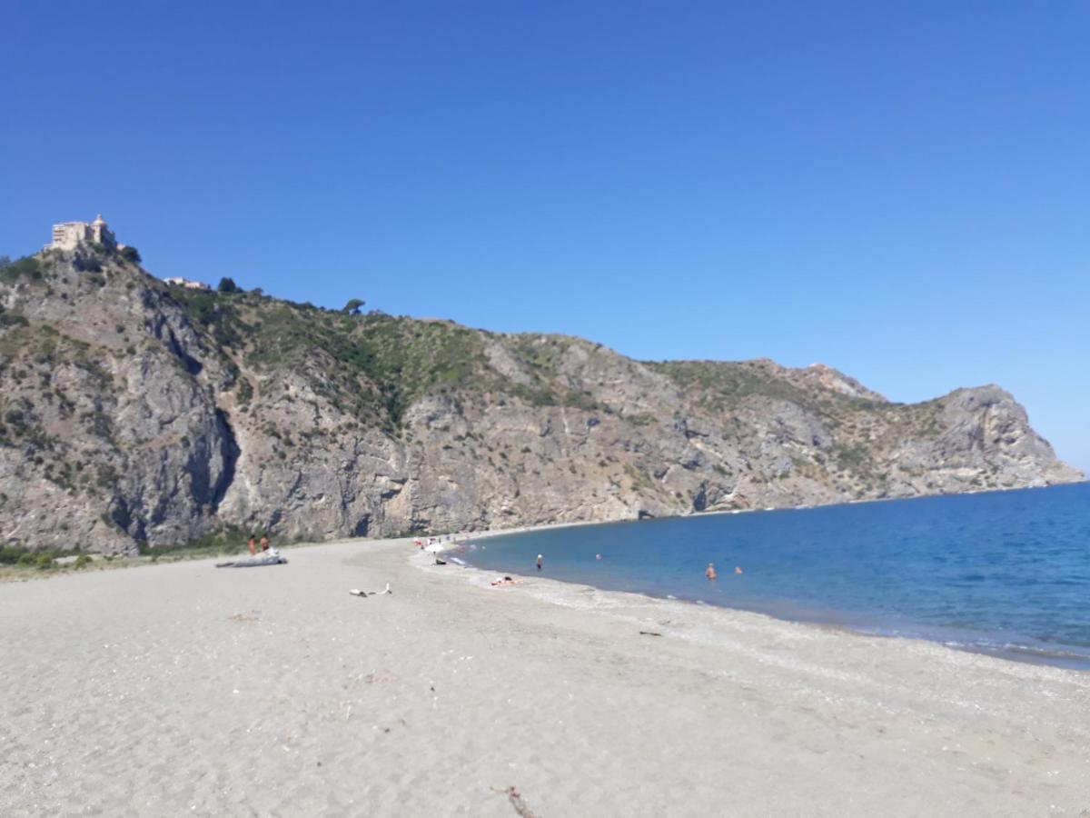 Focu E Mari Villa Mascali Buitenkant foto