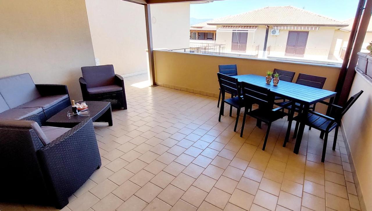 Focu E Mari Villa Mascali Buitenkant foto